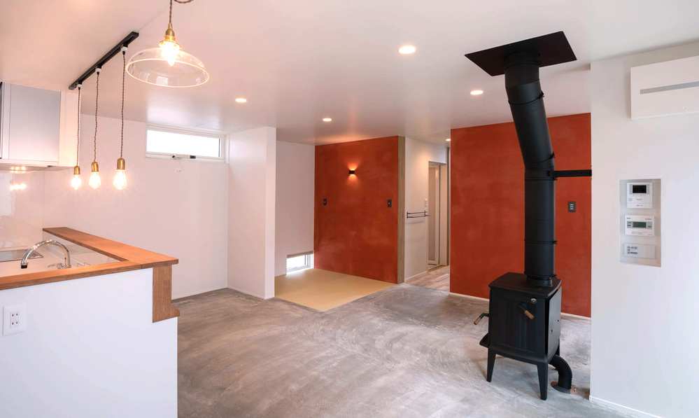 コザワホーム　薪ストーブ