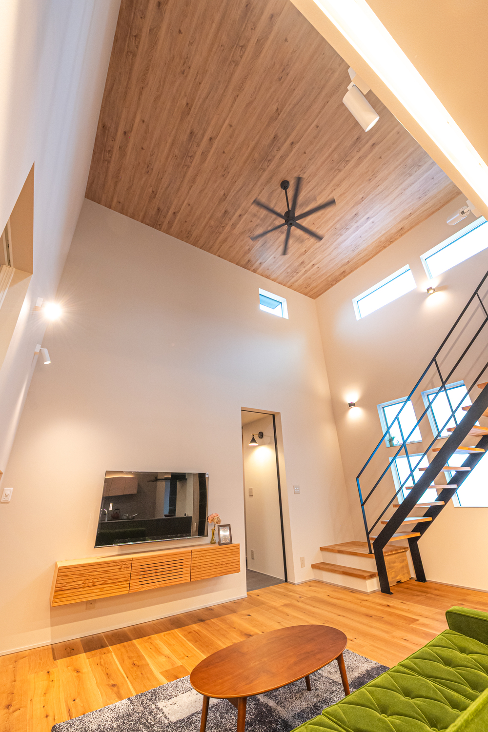 250809-00883-Z6B_1349★-LL-J-sRGB