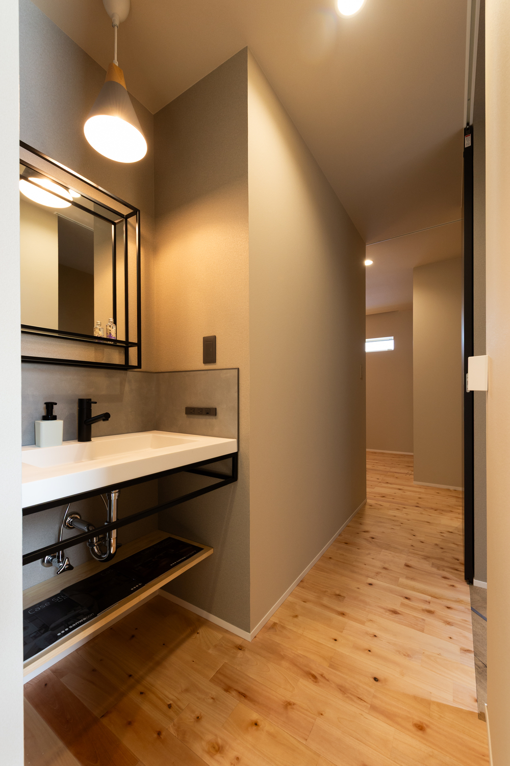 250330-00058-D4A_4501★-LL