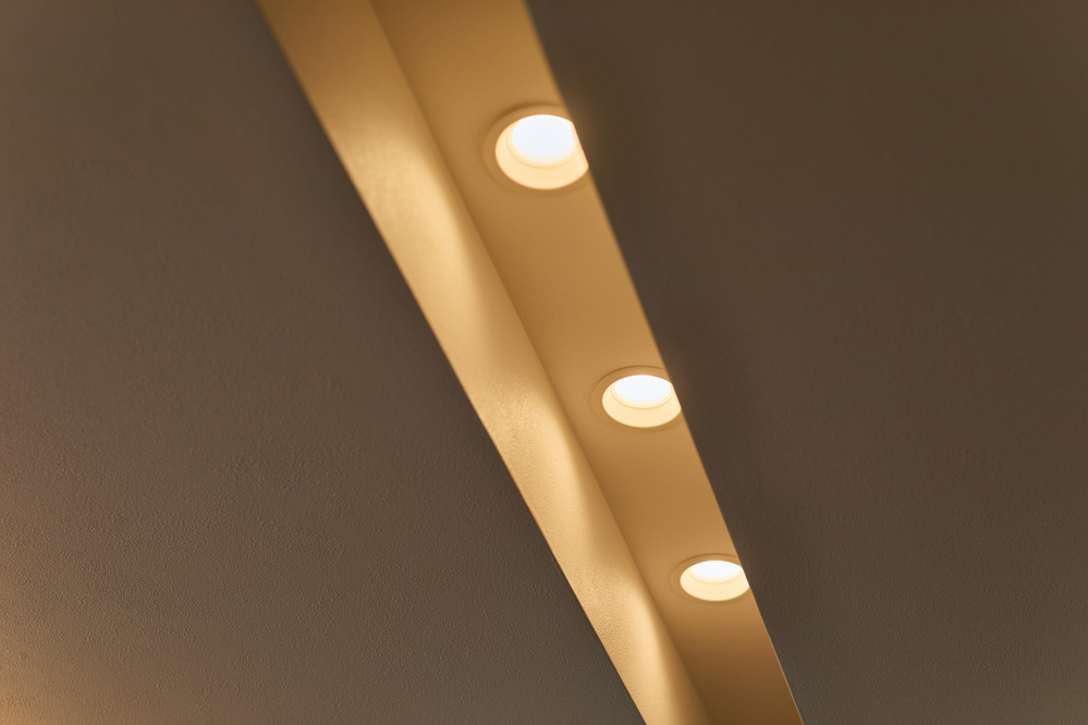 ガルバリウムの圧倒的な存在感が特徴のモダン新築