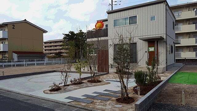 家とお庭をつなぐ外構