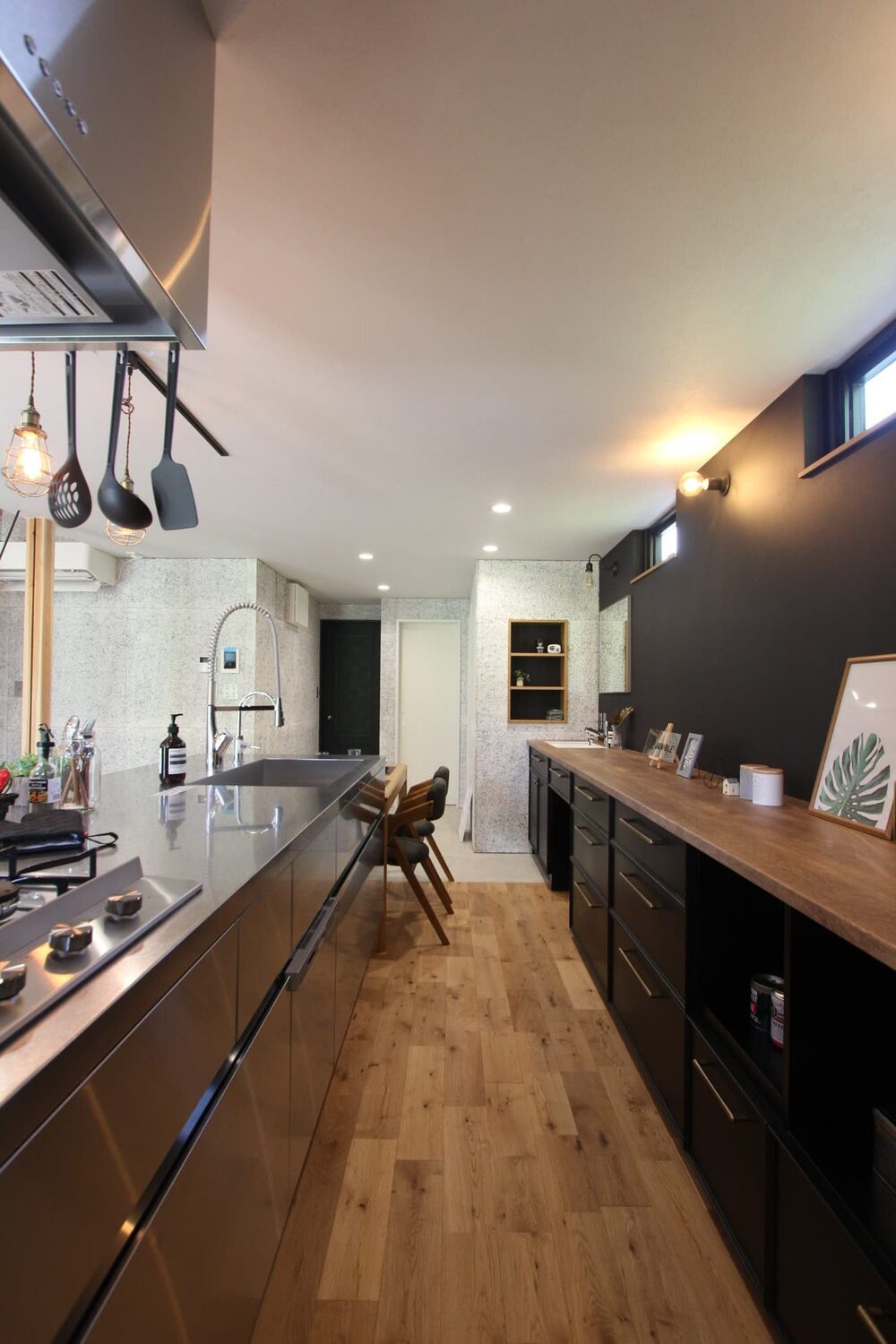 ラフで家族が心地良いカフェのような家