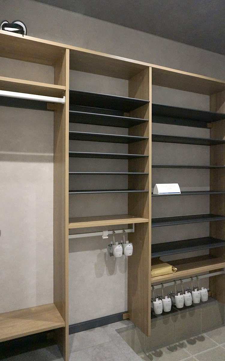 見せる×しまう、シューズクローク