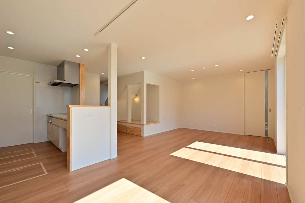 260326-Z6B_6275★-LL