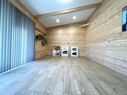 アサヒ技研工業『アサログ１棟目！気になる内装は？』