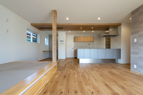 241114-00008-D4A_4184★-LL