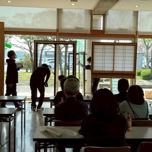 ライフスタイル｜「内窓・外窓・玄関カバー工法」体験会の様子です