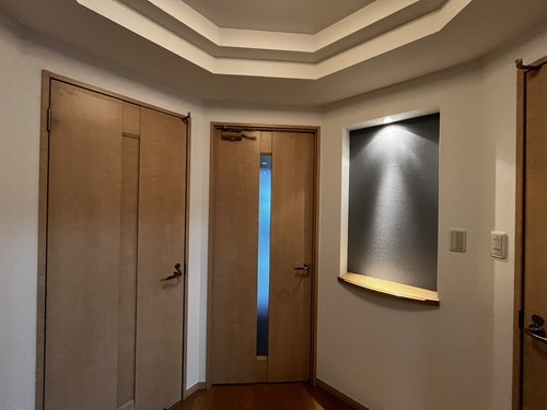 マンションのクロス貼り替え